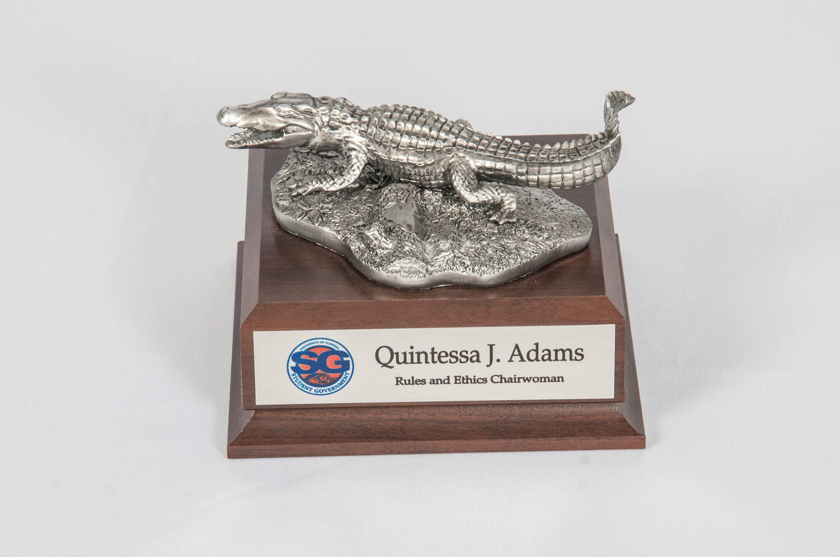 Pewter Gator on Cup Base